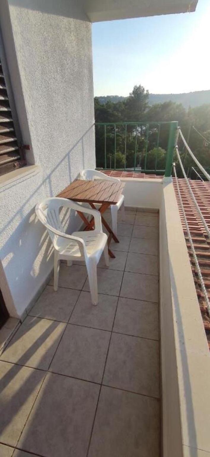 Apartments Vlado - 50M From The Sea Rogac Ngoại thất bức ảnh