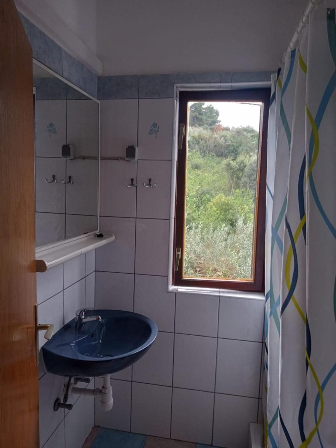 Apartments Vlado - 50M From The Sea Rogac Ngoại thất bức ảnh